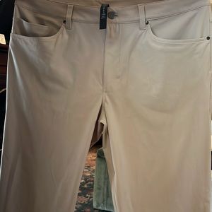 Lululemon ABC pant